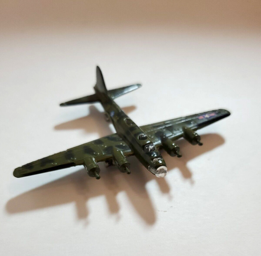 Airplane Diecast A222 B-17 Plane Toy Missing Propellers